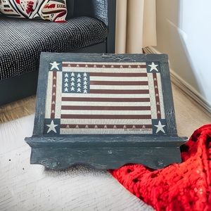 Americana Warren Kimble distressed wooden frame shelf